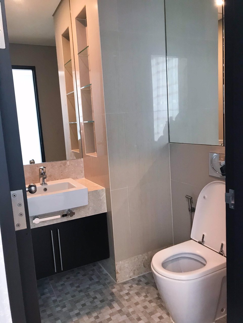 ขายด่วน-ถูกมาก-คอนโด-the-park-chidlom-เดอะพาร์ค-ชิดลม-ห้องขนาด-15229-ตรม-2นอน-3น้ำ-ห้องมุม-วิวสระ