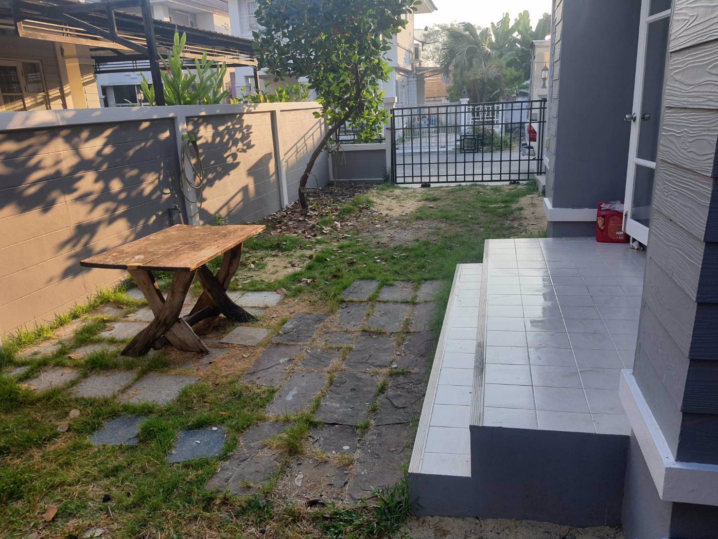 ขาย-บ้านเดี่ยว-2-ชั้น-หมู่บ้านเสนากรีนวิลล์-รามอินทรา-กรุงเทพมหานคร