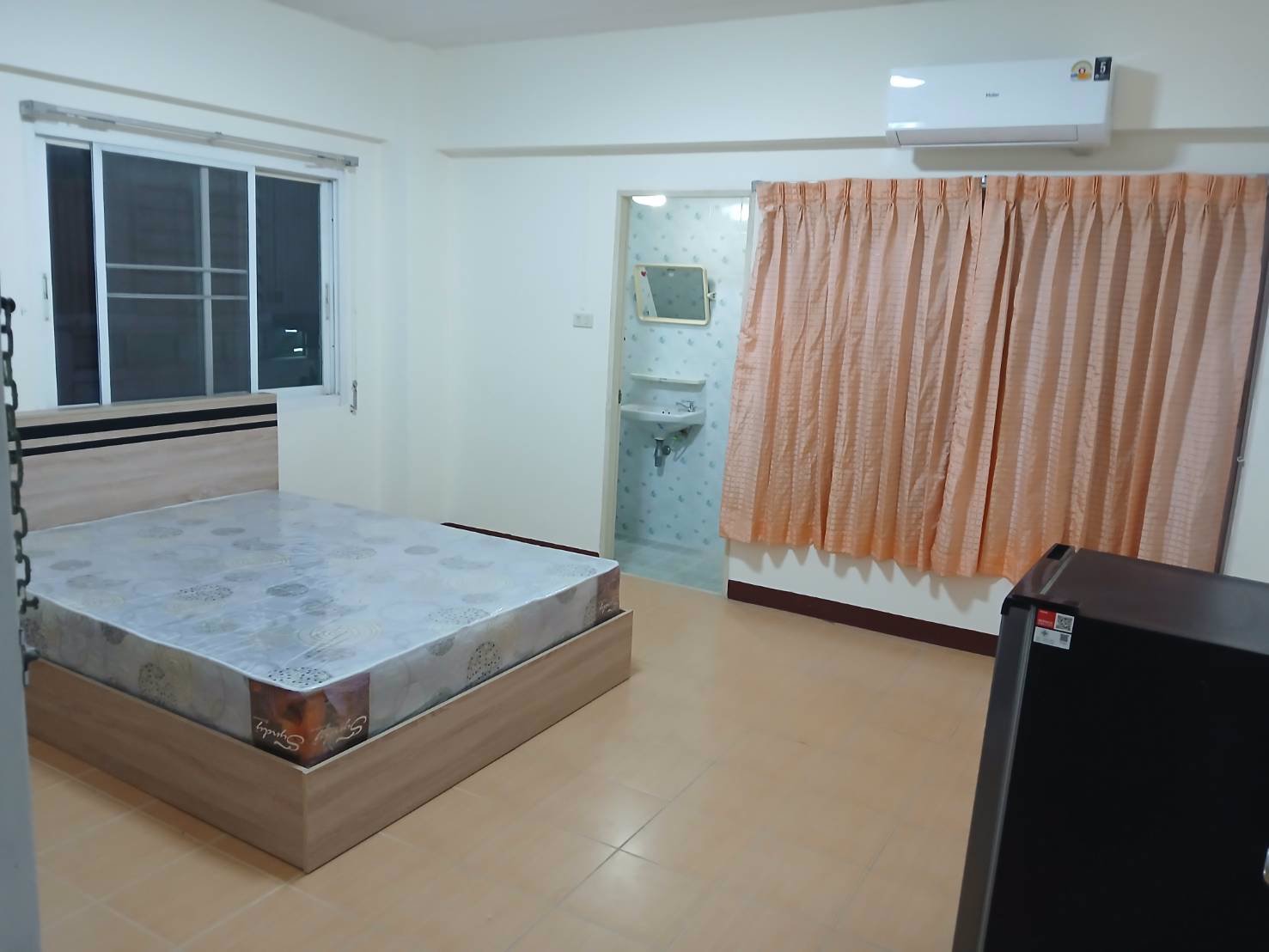 ขาย-เค-เรสซิเด้นท์-ใหม่-ขนาด-22-ตรมจำนวน-75-ห้อง-เนื้อที่-223-ตรวใกล้รถไฟฟ้าสถานีกม4-แค่มองเห็นi