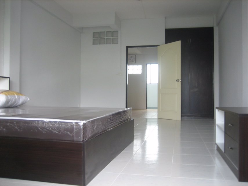 ให้เช่า4500บาท-อยู่ใกล้สนามบินสุวรรณภูมิ-ใกล้แอร์พอร์ตลิงค์หัวหมากและทับช้าง-เฟอร์นิเจอร์ครบ