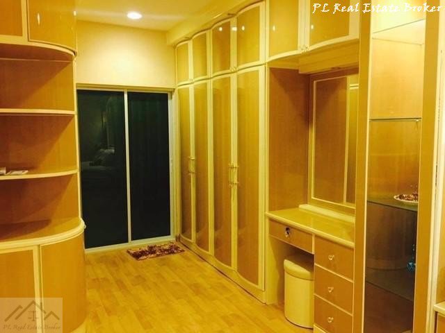 ขายทาวน์โฮม-3-ชั้น-บ้านกลางเมืองรัชดา36-พร้อมเฟอร์ทั้งหลัง-ใกล้-bts-รัชโยธิน