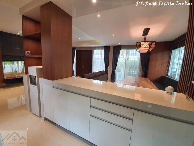 ให้เช่าบ้านเดี่ยว3ชั้น-เนอวานา-บียอนด์-ไลท์-กรุงเทพกรีฑา32-เฟอร์พร้อมอยู่-ใกล้airport-link-ทับช้าง