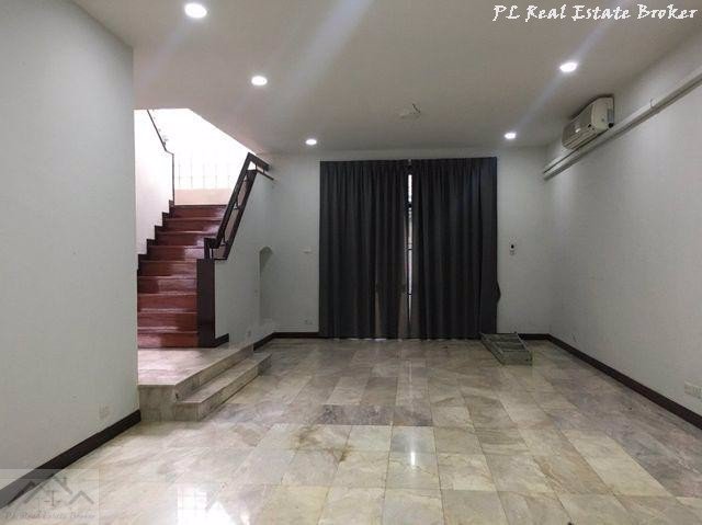 ให้เช่าทาวน์โฮม-4-ชั้น-ใกล้-bts-เอกมัย-ซอยเอกมัย-12-สุขุมวิท-63