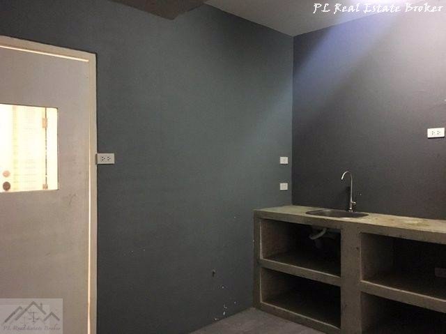 ให้เช่าทาวน์โฮม-4-ชั้น-ใกล้-bts-เอกมัย-ซอยเอกมัย-12-สุขุมวิท-63