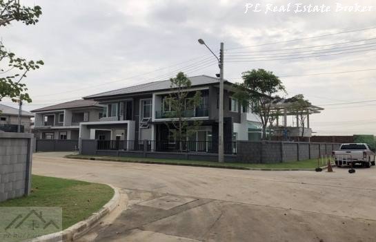 ขายบ้านเดี่ยวหลังมุม-โครงการวรารมย์พรีเมี่ยม-วัชรพล-จตุโชติ-ใกล้ทางด่วนจตุโชติ