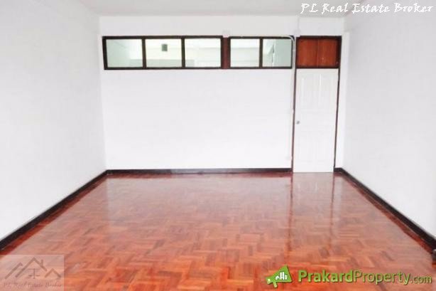 ขายตึกแถว-3-ชั้นครึ่ง-ถนนกรุงเทพ-นนท์-ใกล้mrtเตาปูนและmrtบางซ่อน