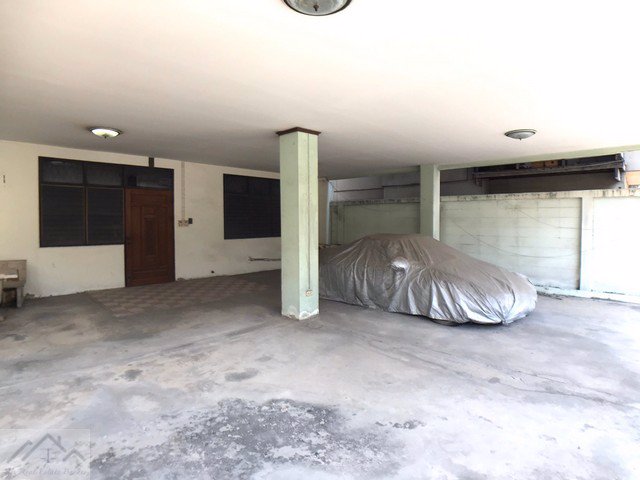 ให้เช่าอาคาร-4-ชั้น-517-ตรเมตร-มีดาดฟ้า-ใกล้บิ๊กซีลาดพร้าว-จากปากซอยเพียง-200-เมตร