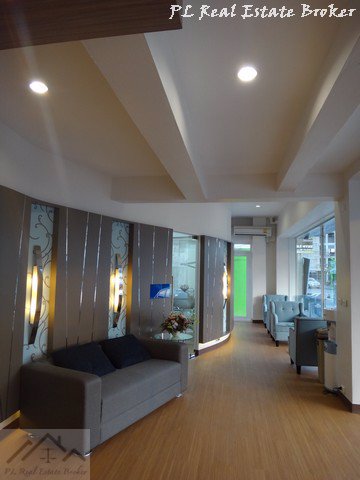 ขายและให้เช่าอาคารพานิชย์-2-คูหา-4-ชั้นครึ่ง-มีดาดฟ้า-ห้องมุม-สุขุมวิท-107-ใกล้bts-แบริ่ง