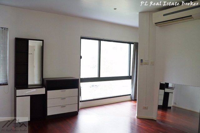 ให้เช่าทาวน์โฮม-3-ชั้น-ใกล้-bts-เพลินจิต-ถนนวิทยุ-เฟอร์บางส่วน