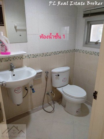 ขายและให้เช่าทาวน์โฮมส์-3-ชั้น-รีโนเวทใหม่-บ้านกลางเมืองสวิสทาวน์-เกษตร-นวมินทร์