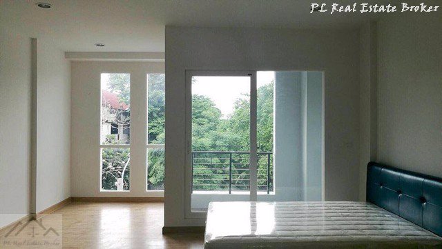 ให้เช่าทาวน์โฮม-3-ชั้น-บ้านกลางเมือง-urbanion-พระราม9-ลาดพร้าว-ใกล้เลียบด่วน