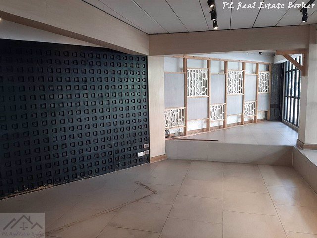 ให้เช่าอาคารพาณิชย์-3ชั้นครึ่ง-ติดถนนย่านสุขุมวิท-ใกล้btsทองหล่อ-เหมาะทำโชว์สินค้า-คลีนิค-โฮสเทล