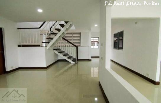 ขายอาคารสำนักงาน-3-ชั้น-130-ตรว-นวมินทร์-74-พื้นที่กว่า-700-ตรม-ใกล้แฟชั่นไอร์แลนด์-ใกล้มอเตอร์เวย์