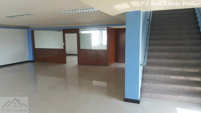 ให้เช่าอาคารสำนักงาน-4-ชั้น-440-ตรม-วิภาวดี33-ที่จอดรถหลายคัน-ใกล้สนามบินดอนเมือง