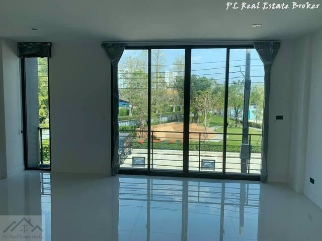 ให้เช่าโฮมออฟฟิศ-4-ชั้น-เดอะ-พาร์ที-เกษตร-นวมินทร์-ติดถนนลาดปลาเค้า-เดินทางสะดวก