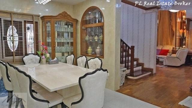 ขายบ้านเดี่ยว-กรองทองพาวิลเลี่ยน-2-ชั้น-2-หลังติดกัน-เนื้อที่-193-ตารางวา-ใกล้สวนหลวง-ร9