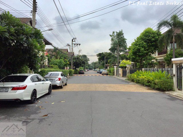 ขายบ้านเดี่ยว-2-ชั้น-62-ตรว-หมู่บ้านอารียา-สวนา1-รามอินทรา-14-มัยลาภ-เกษตร-นวมินทร์