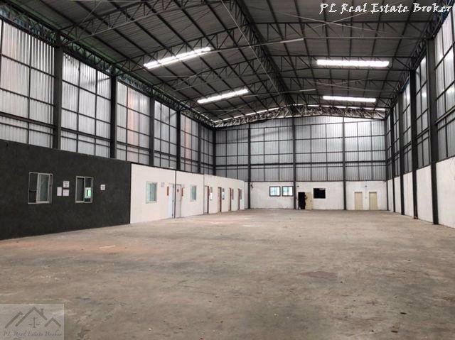 ให้เช่าโกดังพร้อมออฟฟิศ-720-ตารางเมตร-ถนนบางนา-กม9-ใกล้จุดขึ้นลงทางด่วน