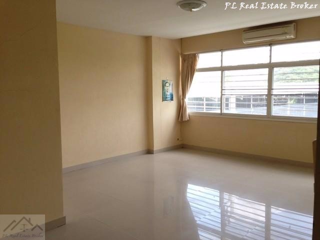 ให้เช่าอาคารขนาดใหญ่-2000-ตรม-บนที่ดิน-3-ไร่-ซอยลาซาล53-ใกล้สถานีรถไฟฟ้าแบริ่ง