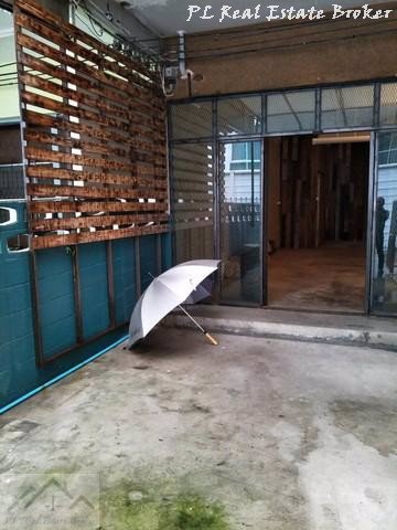 ให้เช่าทาวน์เฮ้าส์-4-ชั้น-ใกล้bts-ช่องนนทรี-4-ห้องนอน-ย่านสีลม-ถนนคอนแวนต์