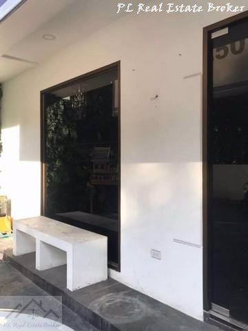 ให้เช่าอาคาร4-ชั้น-หลังมุม-580-ตรม-สุขุมวิท-35-ใกล้-bts-พร้อมพงษ์-หลังเอ็มควอเทียร์