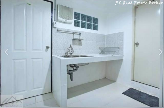 ขายอาคารพาณิชย์-5-ชั้น-ติดถนนพระรามที่5-เขตดุสิต-ใกล้แยกราชวัตร-ทำเลสวยที่สุดในย่านนี้