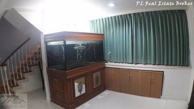 ขายบ้านเดี่ยว-2-ชั้น-75-ตารางวา-หมู่บ้านปิ่นเจริญ-ลาดพร้าว-109-เดินทางสะดวก-ใกล้รถไฟฟ้า