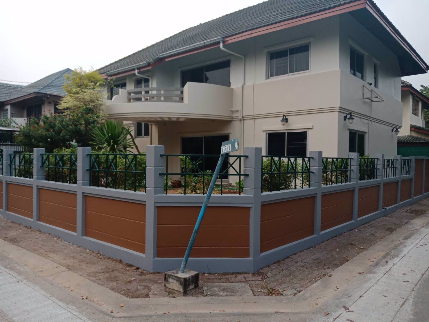 ขายบ้าน-4-ห้องนอน-ใน-ตลาดขวัญ-เมืองนนทบุรี-ใกล้-mrt-แยกติวานนท์