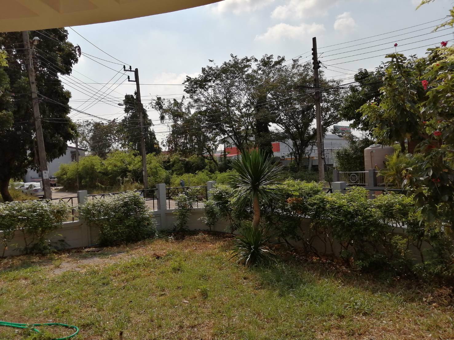 ขายบ้าน-4-ห้องนอน-ใน-ตลาดขวัญ-เมืองนนทบุรี-ใกล้-mrt-แยกติวานนท์