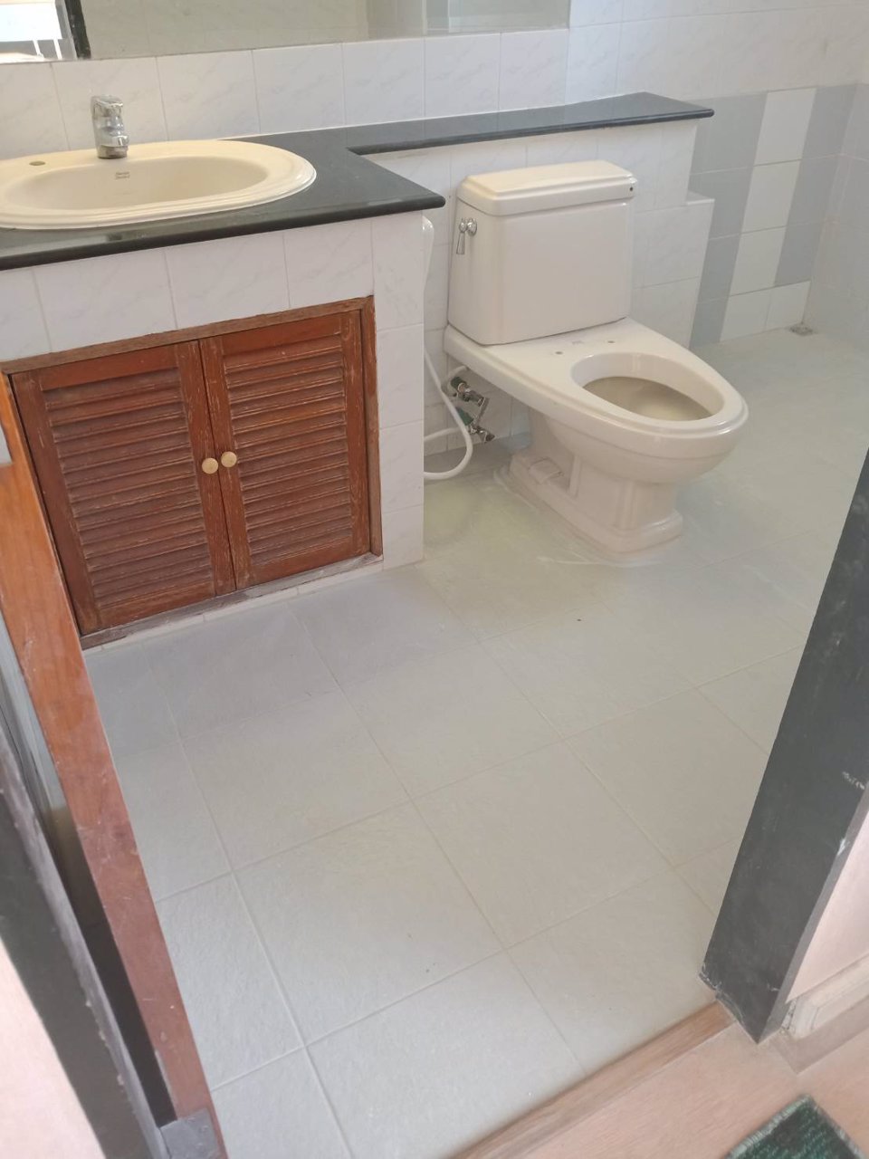 ขายบ้าน-4-ห้องนอน-ใน-ตลาดขวัญ-เมืองนนทบุรี-ใกล้-mrt-แยกติวานนท์