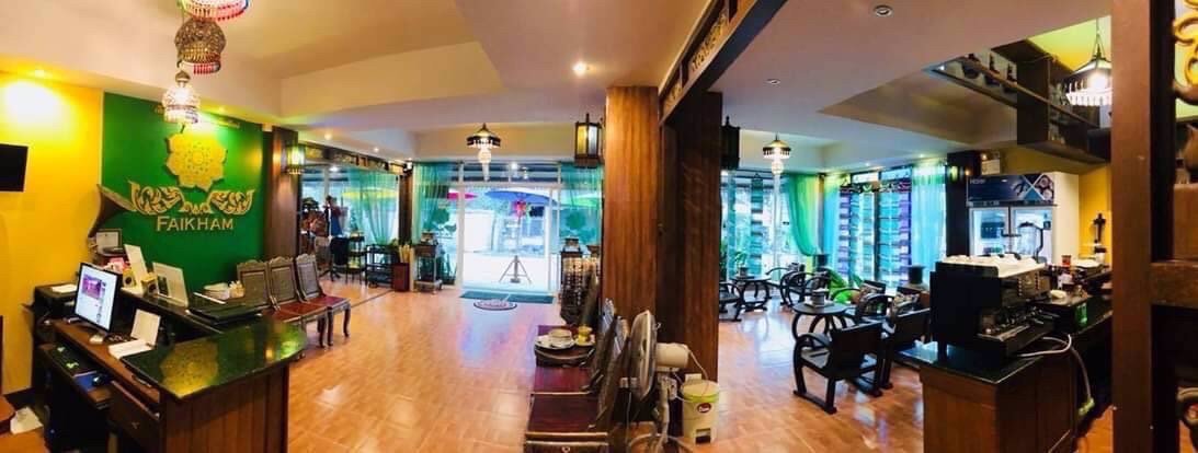 อาคาร3ชั้น-4คูหา-อาคาร2ชั้นยังสร้างไม่เสร็จ