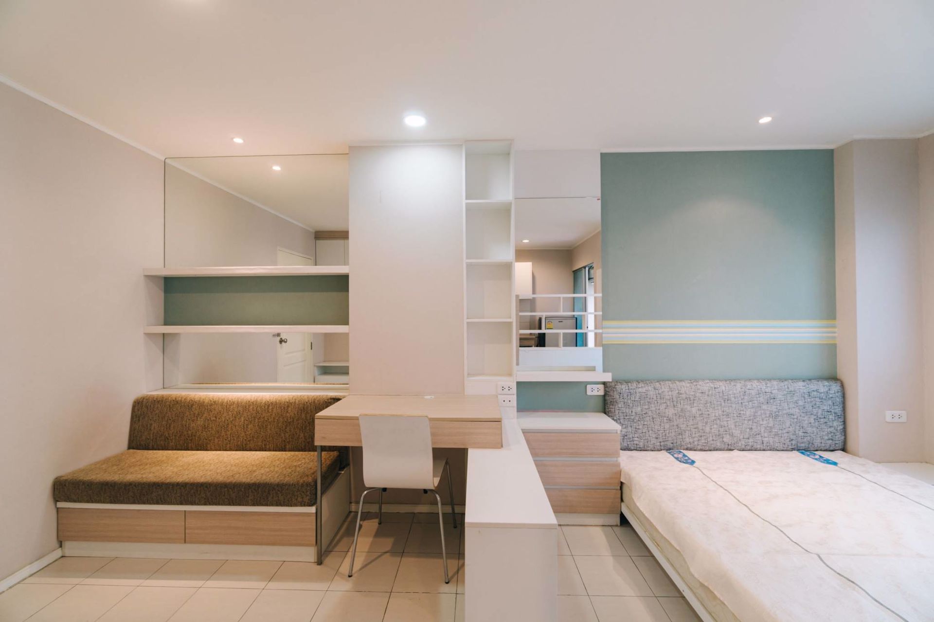 ด่วน-ขาย-ลุมพินี-คอนโดทาวน์-รามอินทรา-นวมินทร์-วิวสวยโล่งโปร่ง-ห้องใหม่-ตกแต่งบิ้วอิน-วอลเปเปอร์-พ