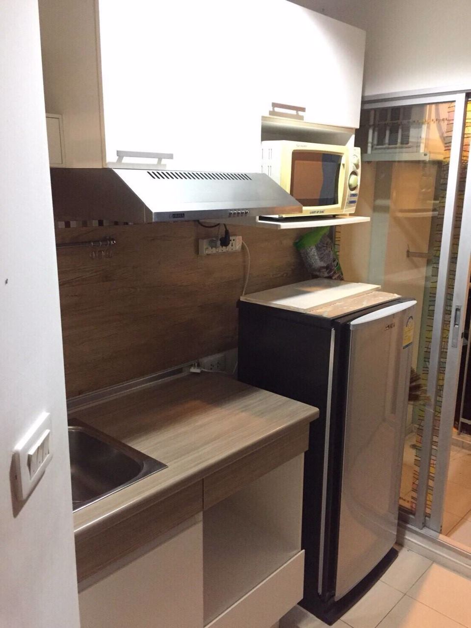 ปล่อยเช่าถูกมากๆ-ลุมพินี-คอนโดทาวน์-นวมินทร์-รามอินทรา-ตึกd-ชั้น8-ห้องสวย-พร้อมอยู่