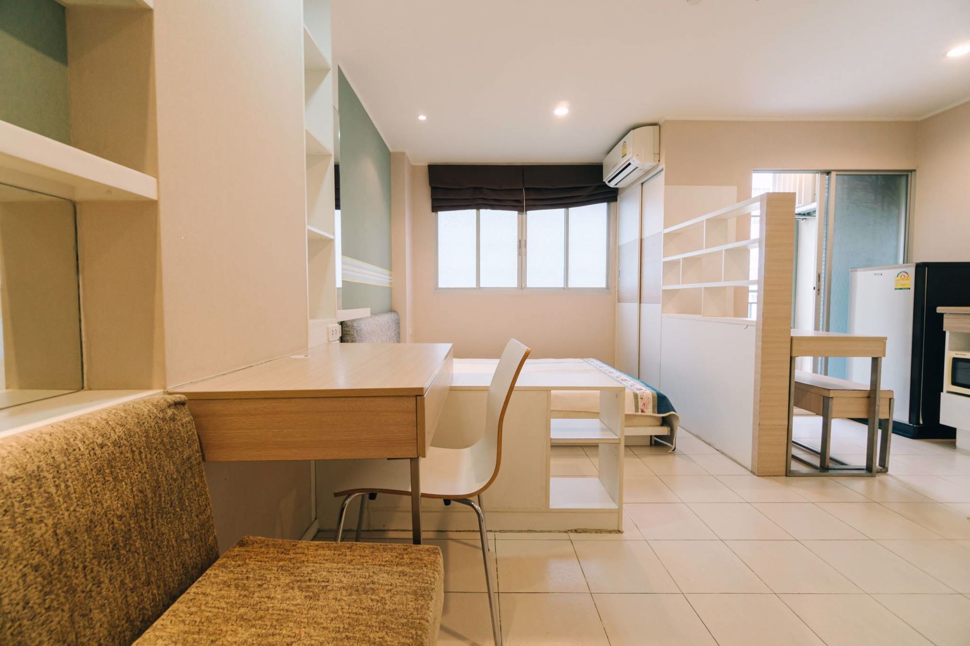 ด่วน-ปล่อยเช่าลุมพินี-คอนโดทาวน์-นวมินทร์-รามอินทรา-วิวสวยโล่งโปร่ง-ห้องใหม่-สตูดิโอ-ตกแต่งบิ้วอิน