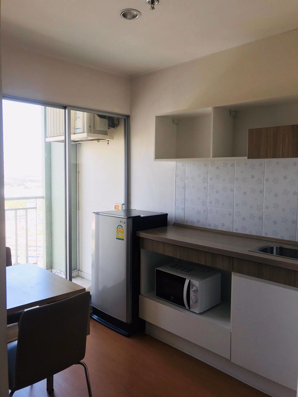 ด่วนขาย-ลุมพินี-คอนโดทาวน์-นวมินทร์-รามอินทรา-ราคาถูก-ขนาด-26-ตรม-1-ห้องนอน-ชั้น-23