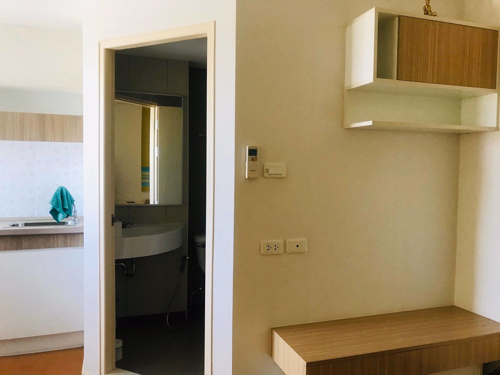 ด่วนขาย-ลุมพินี-คอนโดทาวน์-นวมินทร์-รามอินทรา-ราคาถูก-ขนาด-26-ตรม-1-ห้องนอน-ชั้น-23