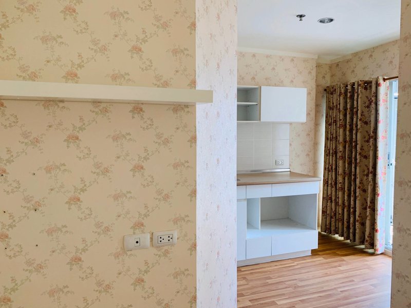 ขายด่วน-ราคาแรง-คอนโดลุมพินี-เมกะซิตี้-บางนา-ตึก-b-ชั้น27-ขนาด-26ตรม-ห้องใหม่มาก-ติดวอลเปเปอร์ทั้ง