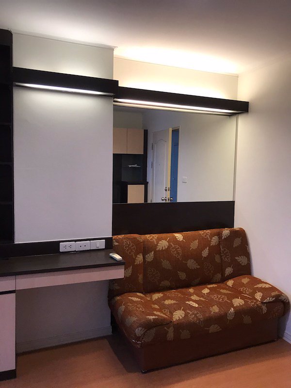 ขายหรือให้เช่า-คอนโด-lpn-รามอินทรา-นวมินทร์-อาคาร-b-ชั้น-25-เป็นห้อง-1-ห้องนอน-1-ห้องน้ำ-มีระเบียง-พ