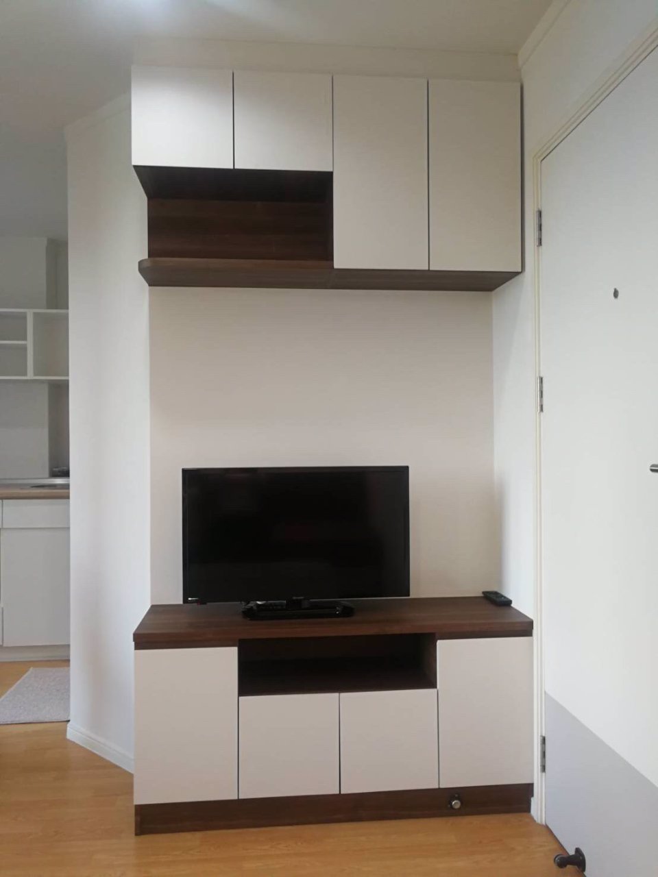 ปล่อยเช่าด่วน-lumpini-place-srinakarin-huamak-station-ห้องบิ้วอิน-แต่งสวย-พร้อมอยู่-26-ตารางเมตร