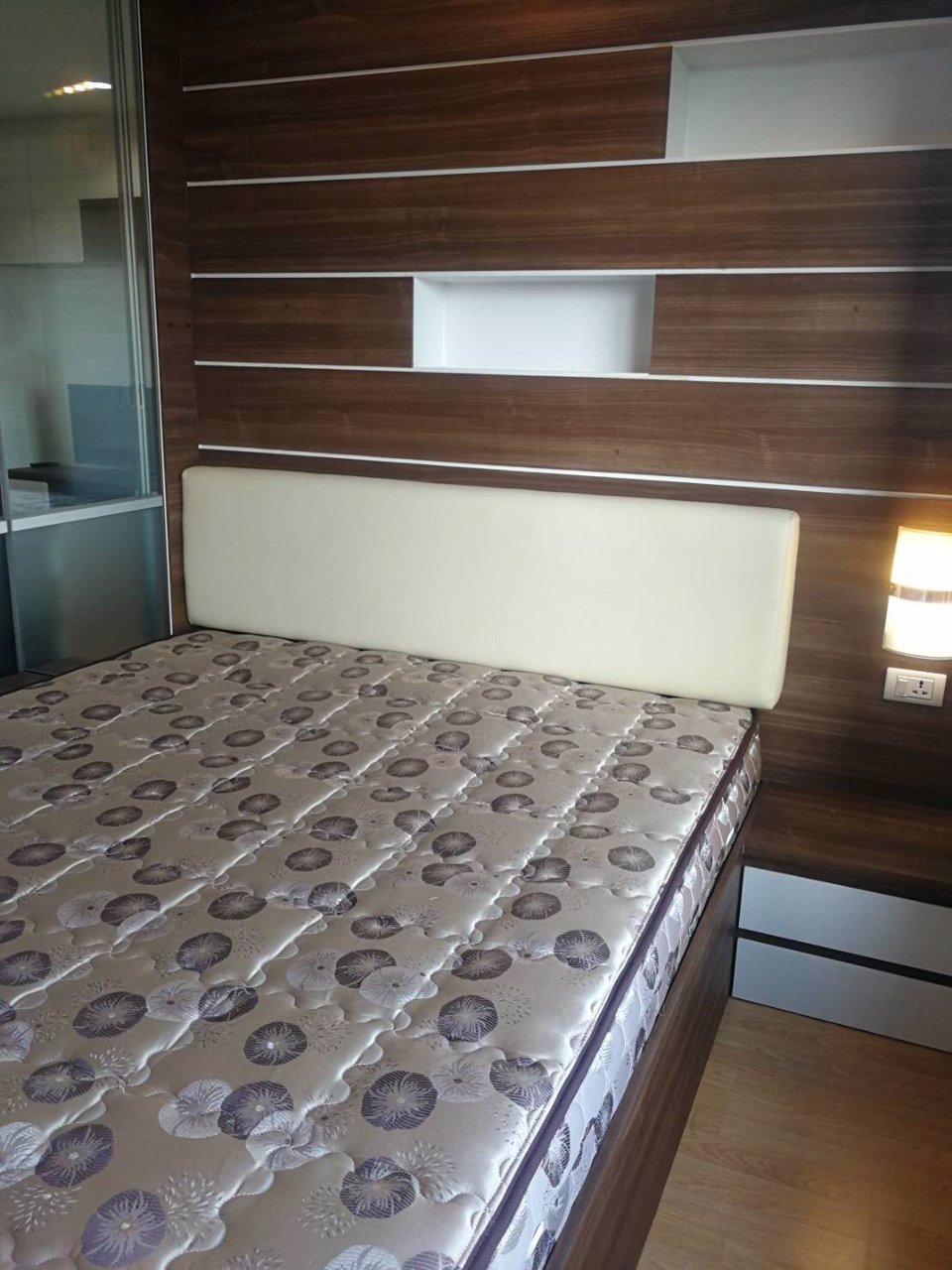 ปล่อยเช่าด่วน-lumpini-place-srinakarin-huamak-station-ห้องบิ้วอิน-แต่งสวย-พร้อมอยู่-26-ตารางเมตร