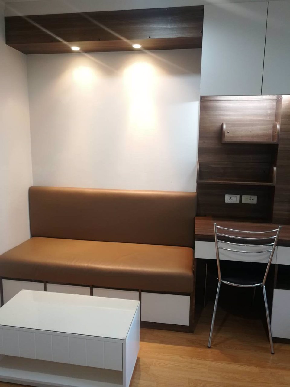 ปล่อยเช่าด่วน-lumpini-place-srinakarin-huamak-station-ห้องบิ้วอิน-แต่งสวย-พร้อมอยู่-26-ตารางเมตร