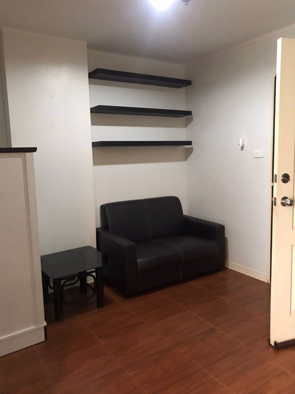 ด่วนปล่อยเช่า-ลุมพินีคอนโดทาวน์-นวมินทร์รามอินทรา-2518ตรมชั้น25ตึกc