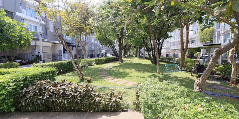 ขายทาวน์โฮม-ใหม่แกะกล่อง-space-ลาดพร้าว-80-เหม่งจ๋าย