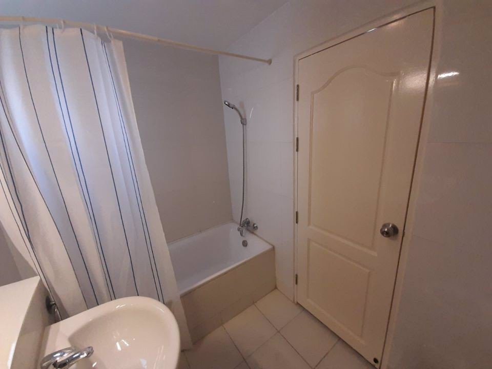 เช่าด่วน-วิลล่า-ชายา-หน้าประตู-โรงเรียน-บดินทร์เดชา-โครงการ-วิลล่า-ชายา