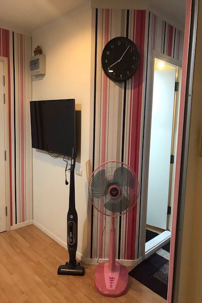 เช่าด่วนราคาพิเศษ-คอนโด-ลุมพินี-เมกะซิตี้-เฟอร์-เครื่องใช้ไฟฟ้าครบ-เครื่องซักผ้า-แต่งสวยมาก-พร้อมอ