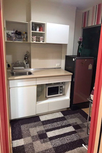 เช่าด่วนราคาพิเศษ-คอนโด-ลุมพินี-เมกะซิตี้-เฟอร์-เครื่องใช้ไฟฟ้าครบ-เครื่องซักผ้า-แต่งสวยมาก-พร้อมอ