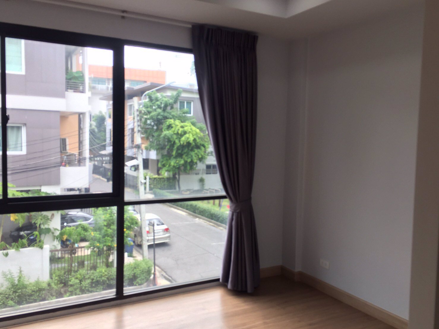 ให้เช่า-ทาวน์โฮม-4-ชั้น-โครงการ-โมทาวน์-บริโอ้-แจ้งวัฒนะ-ประชาชื่น-คลองประปา-motown-brio-chaeng-watt