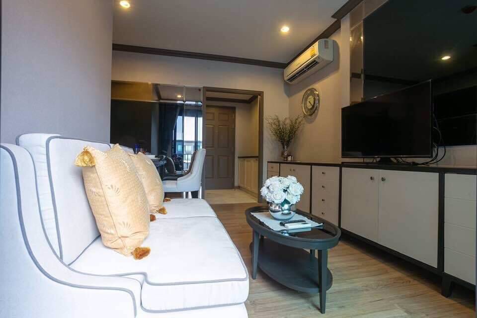 ขายขาดทุน-the-reserve-kasemsan-3-เดอะรีเซิร์ฟ-เกษมสันต์-3-ชั้น8-ห้องมุม-วิวสระ-ตกแต่งพร้อมอยู่