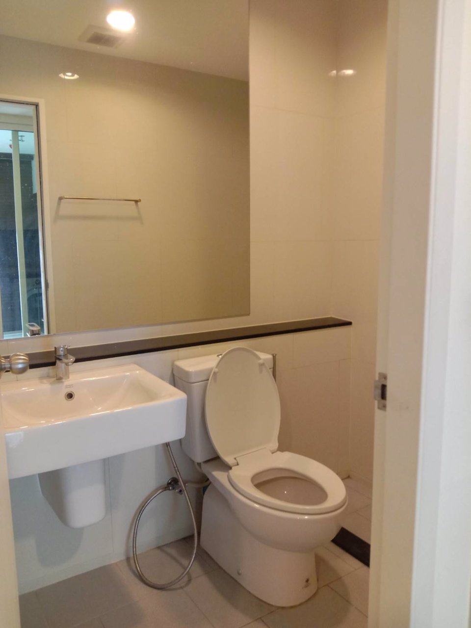 ให้เช่า-aspire-erawan-condo-ราคาสุดคุ้ม-