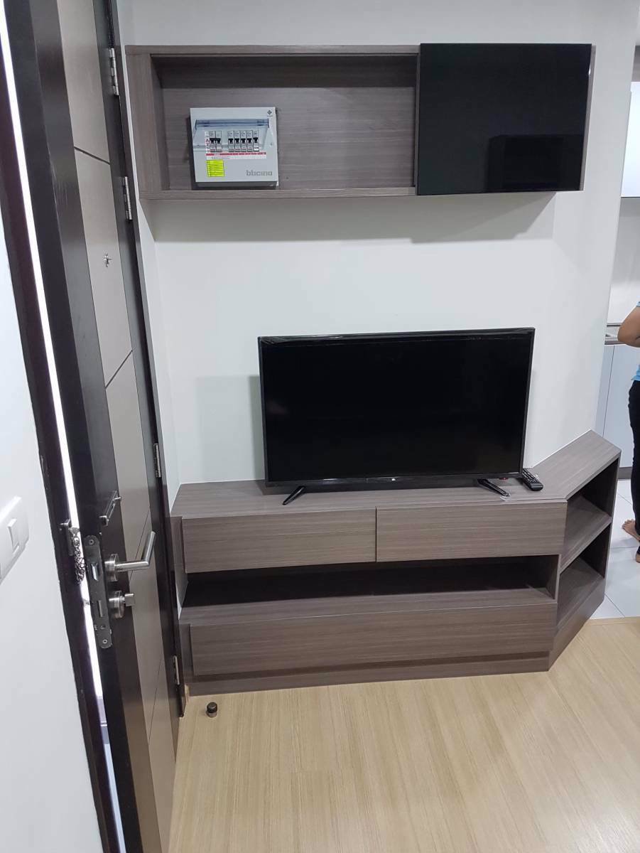 ให้เช่าคอนโด-เวียร์-7-เอแบคบางนา-ชั้น-4-ตึก-d-ห้องใหม่เฟอร์ครบ-shuttle-bus-รับส่งเอแบค-สระว่ายน้ำ-ฟิ